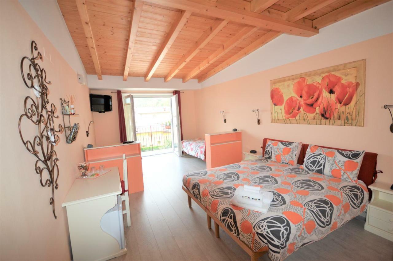 B&B La Vecchia Tipografia - Lago D'Idro Ponte Caffaro Buitenkant foto
