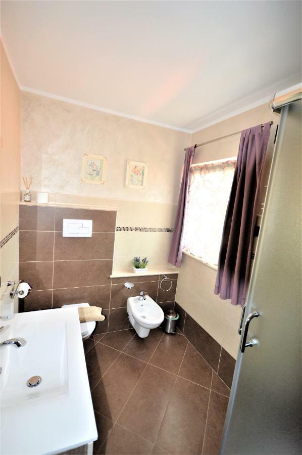 B&B La Vecchia Tipografia - Lago D'Idro Ponte Caffaro Buitenkant foto